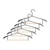 QUVIO Kledinghanger - Set Van 5 - Zwart En Hout 2 QUVIO Kledinghanger - Set Van 5 - Zwart En Hout -Beste Opslag Winkel 1000083567